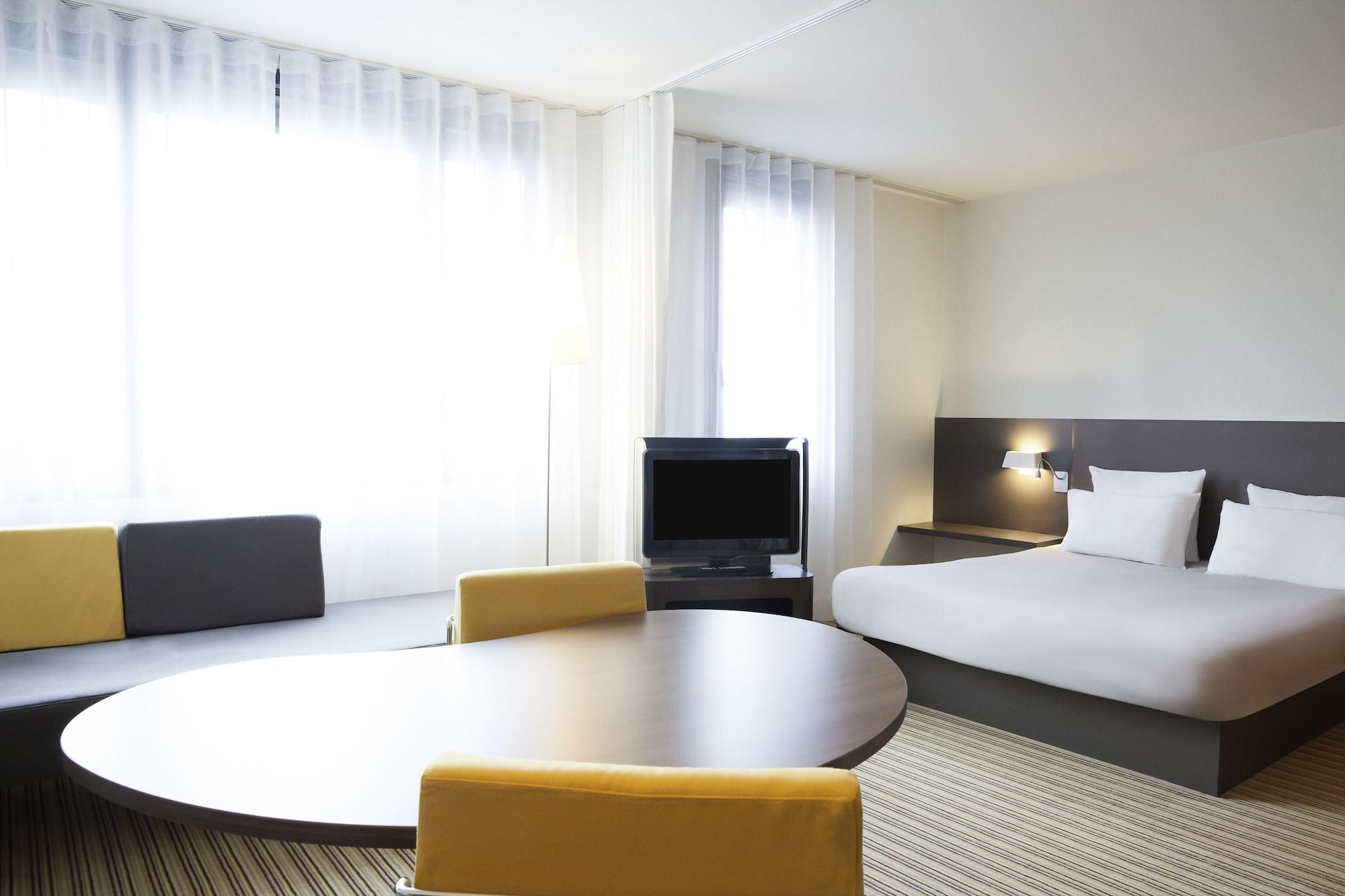 Novotel Suites Lille Europe Zewnętrze zdjęcie